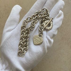 RETURN TO TIFFANY HEART TAG TOGGLE NECKLACE